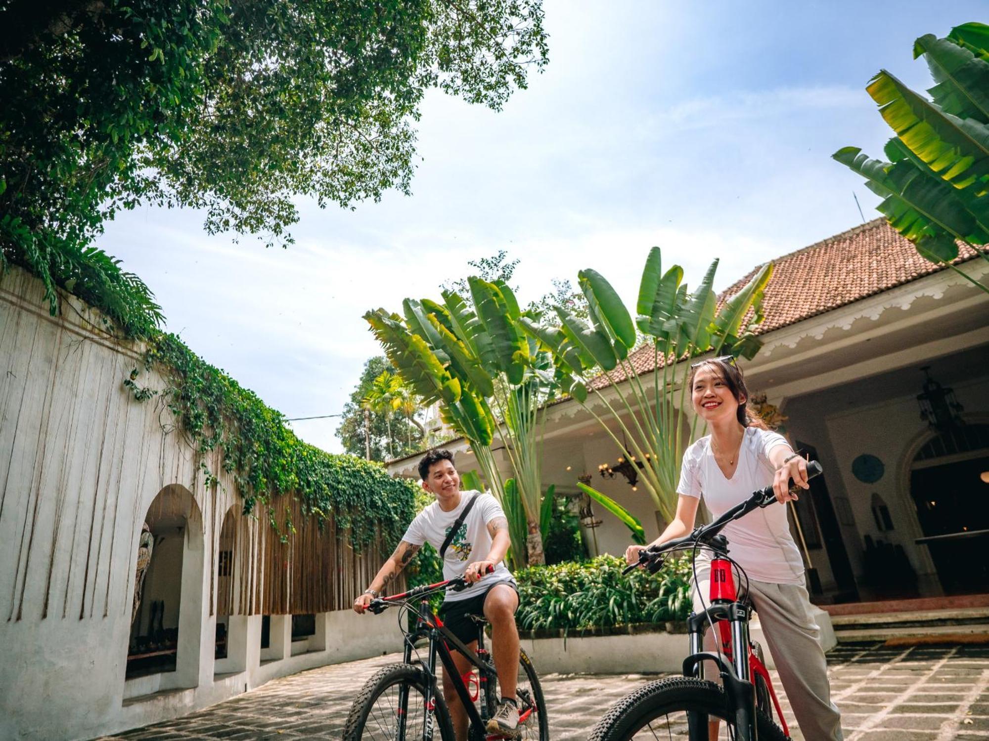 فندق توجو سري ليستاري Blitar المظهر الخارجي الصورة