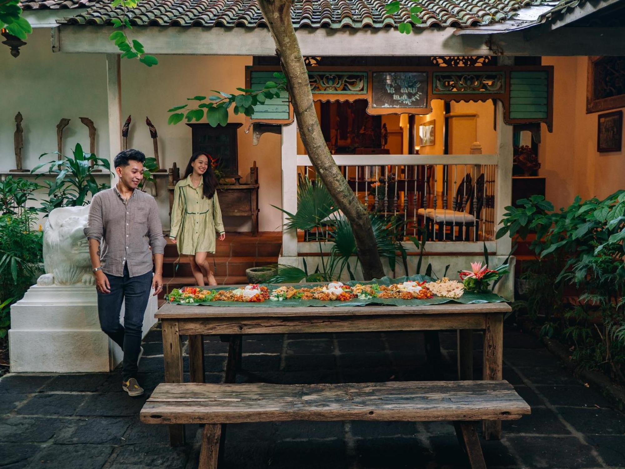 فندق توجو سري ليستاري Blitar المظهر الخارجي الصورة