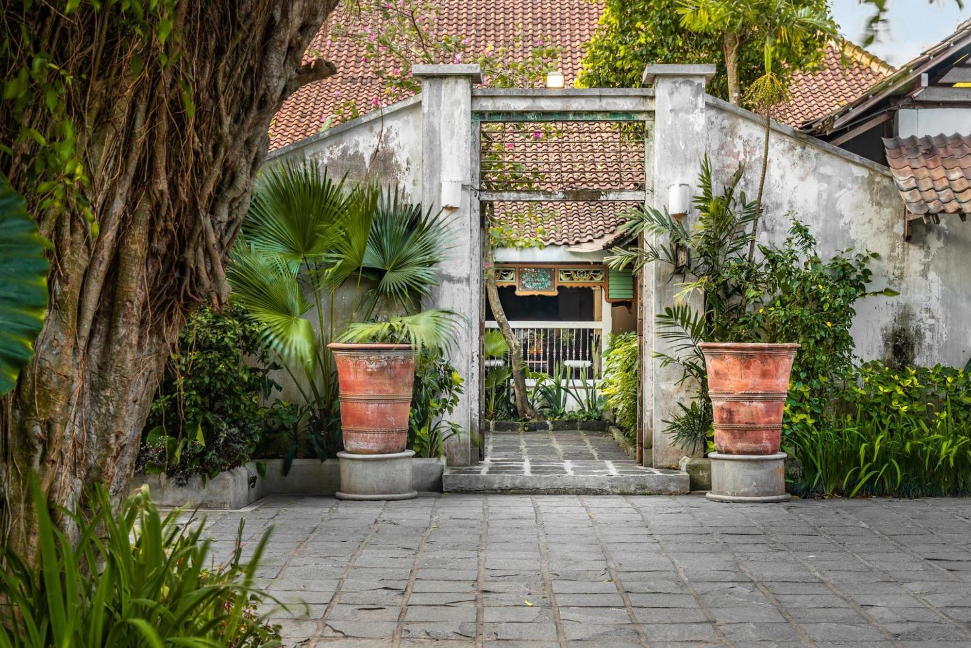 فندق توجو سري ليستاري Blitar المظهر الخارجي الصورة